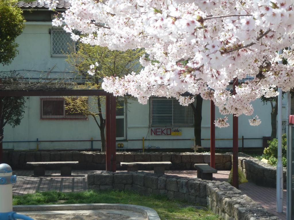 Guest House Neko Neko Toyonaka Eksteriør bilde